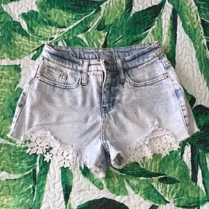 Wild fable high rise light wash lace shorts